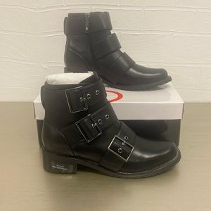 NWT Blondo, Size  8.5, Black Leather Weatherproof Combat Boot, Buckle Detail.